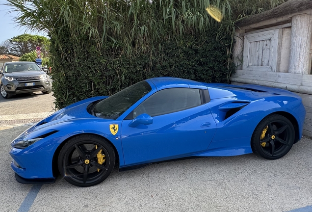 Ferrari F8 Spider