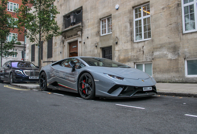 Lamborghini Huracán LP640-4 Performante