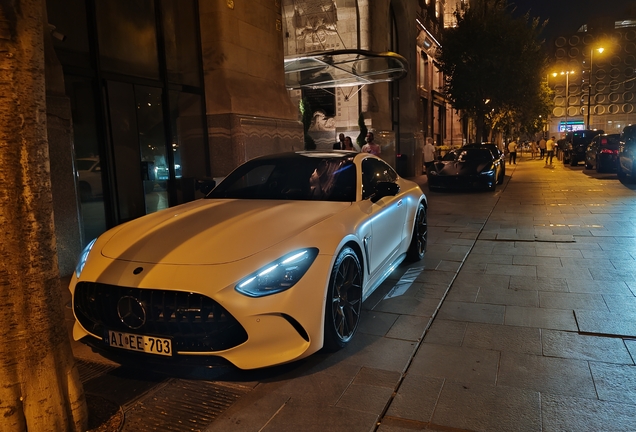 Mercedes-AMG GT 63 C192