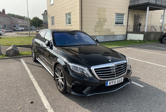 Mercedes-Benz S 63 AMG V222