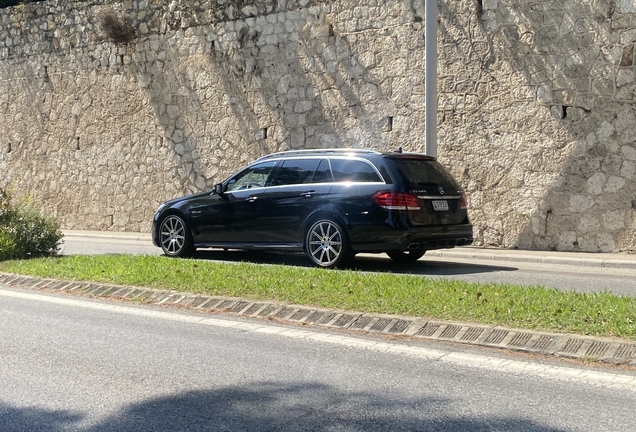 Mercedes-Benz E 63 AMG S212 2013