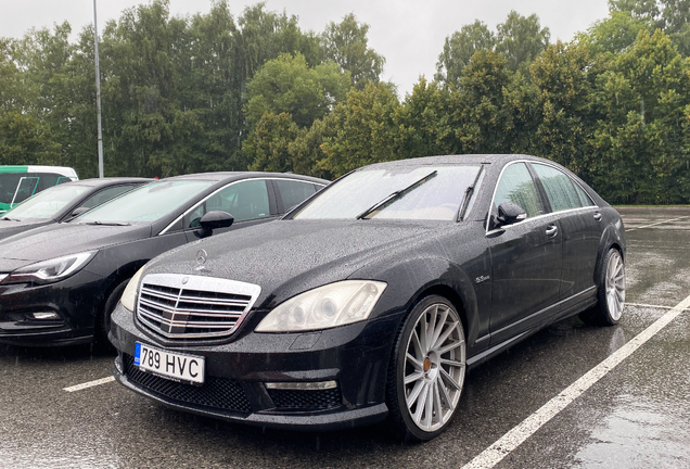 Mercedes-Benz S 63 AMG W221 2010