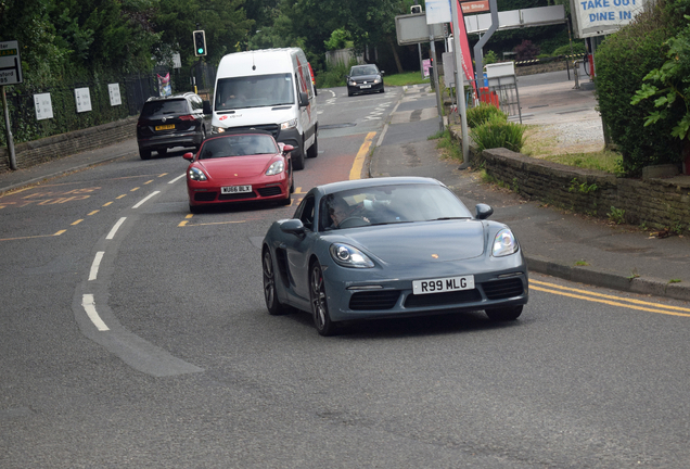 Porsche 718 Cayman S