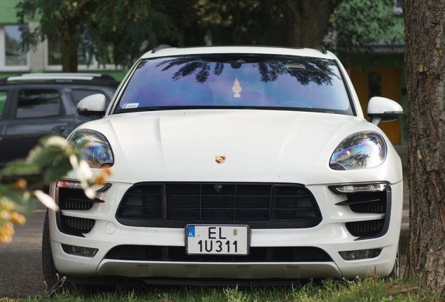 Porsche 95B Macan GTS