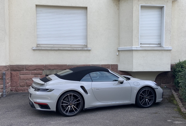 Porsche 992 Turbo S Cabriolet