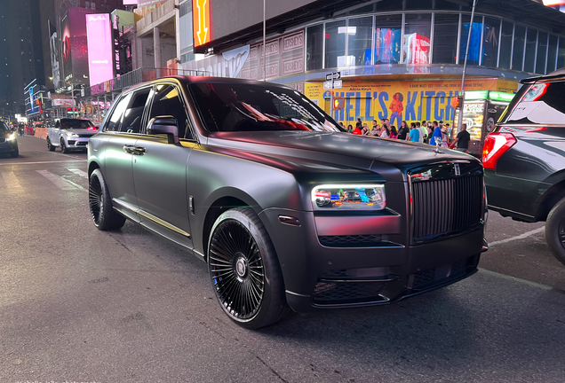 Rolls-Royce Cullinan Black Badge