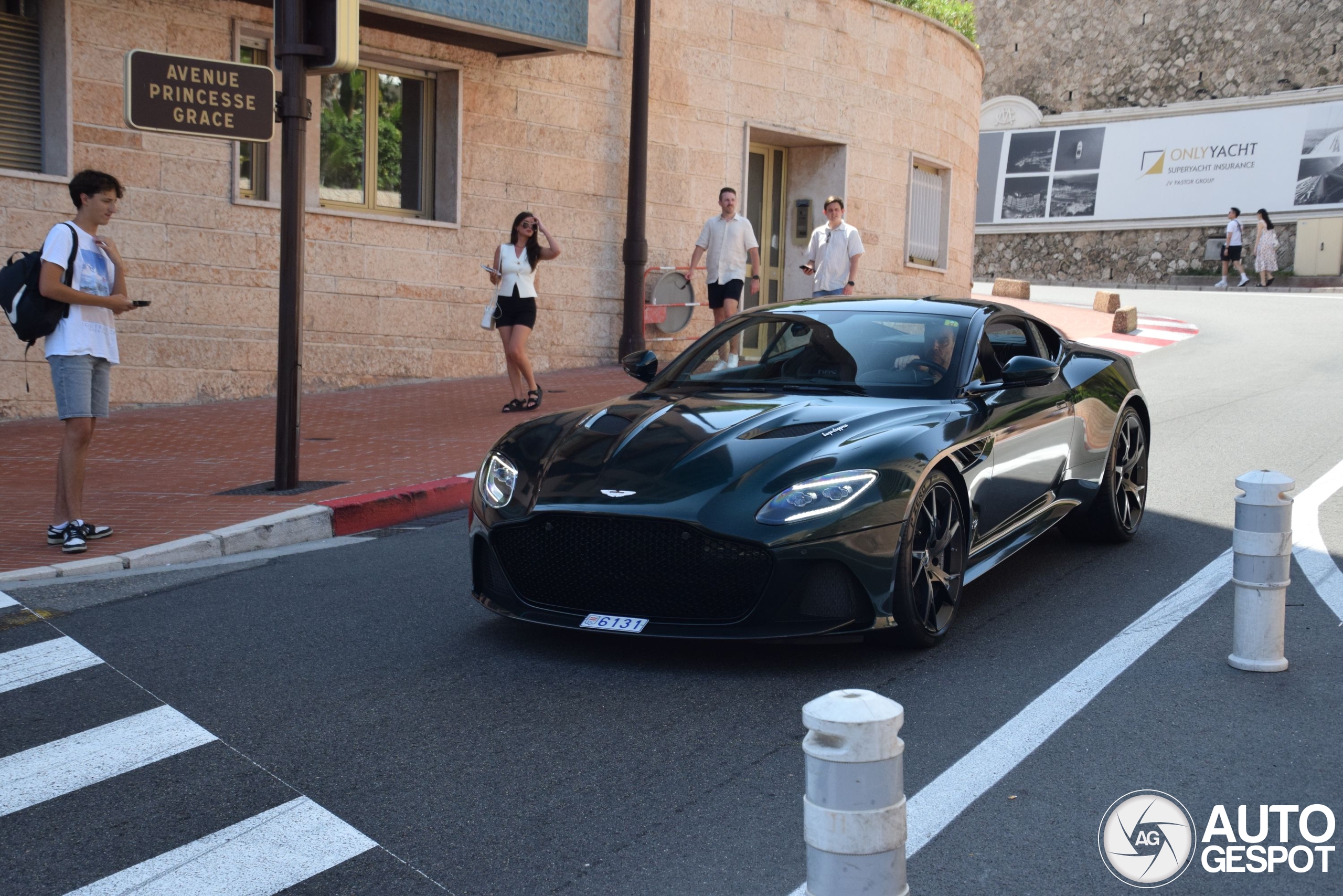 Aston Martin DBS Superleggera