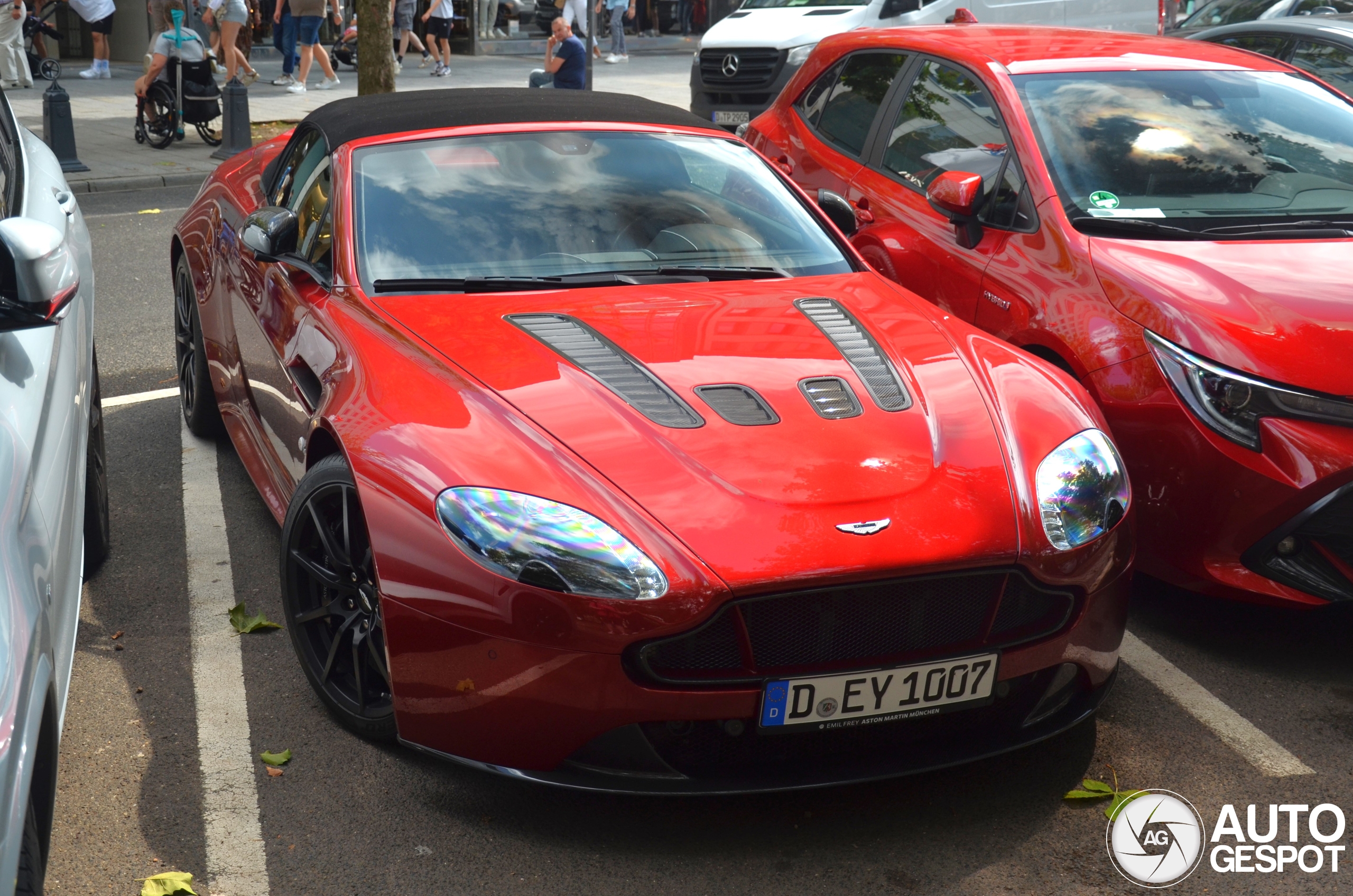 Aston Martin V12 Vantage S Roadster