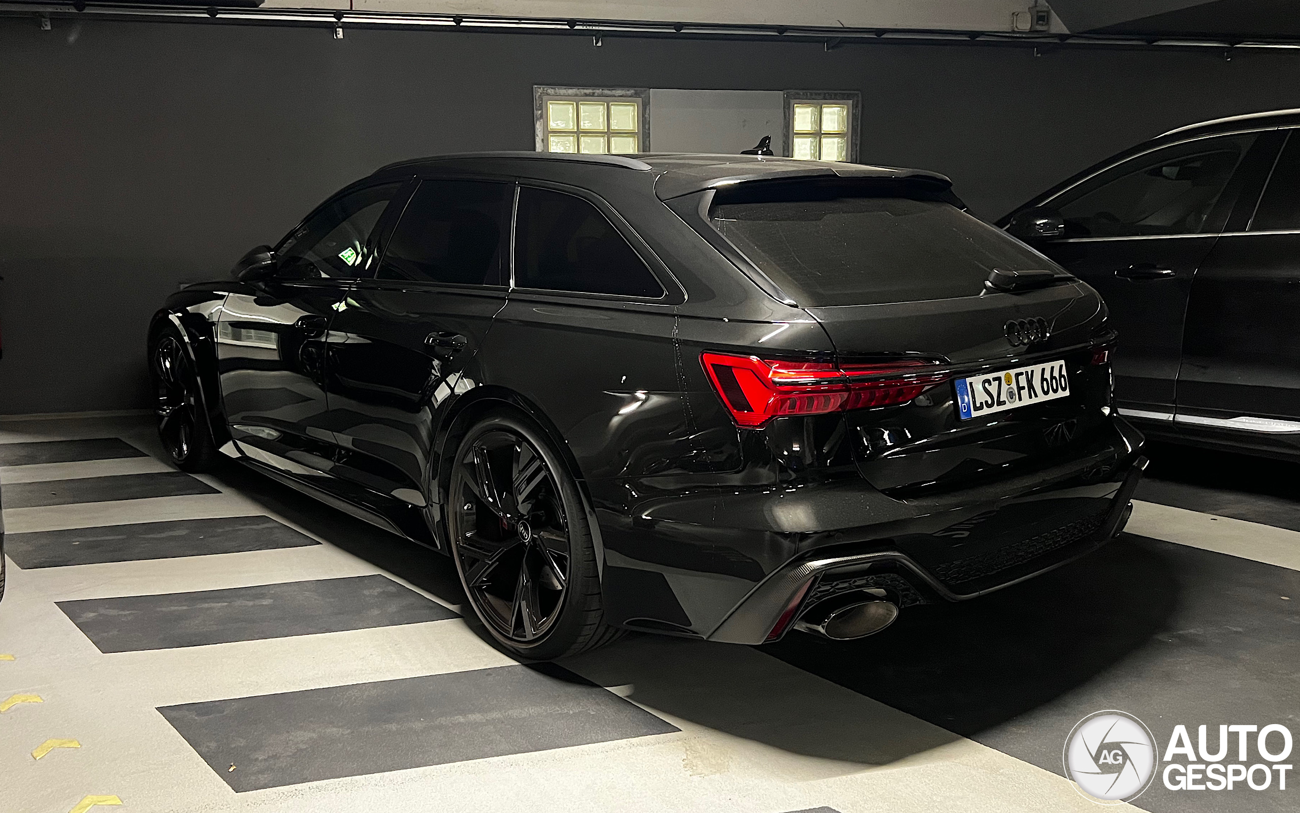 Audi RS6 Avant C8