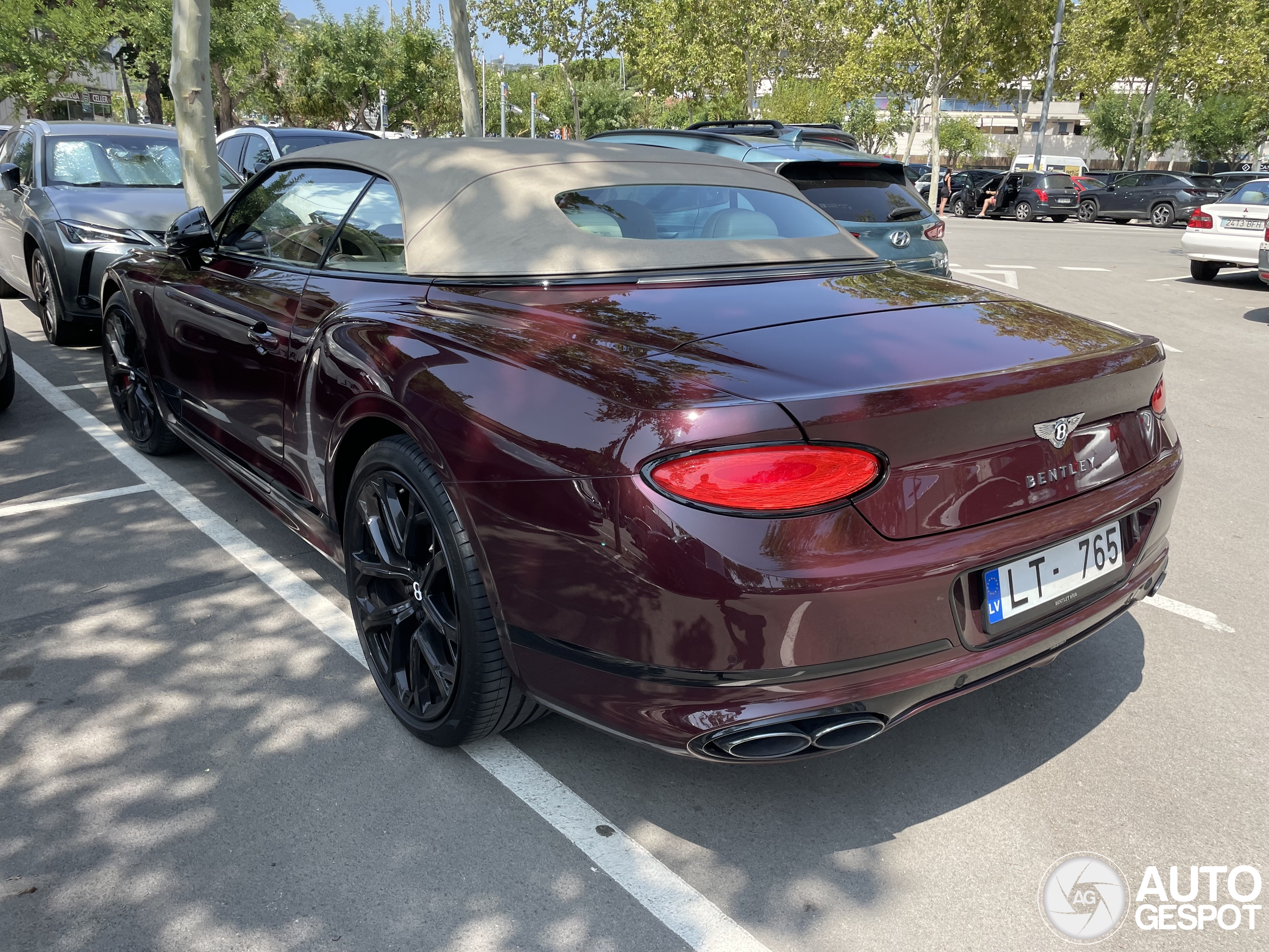 Bentley Continental GTC V8 S 2023