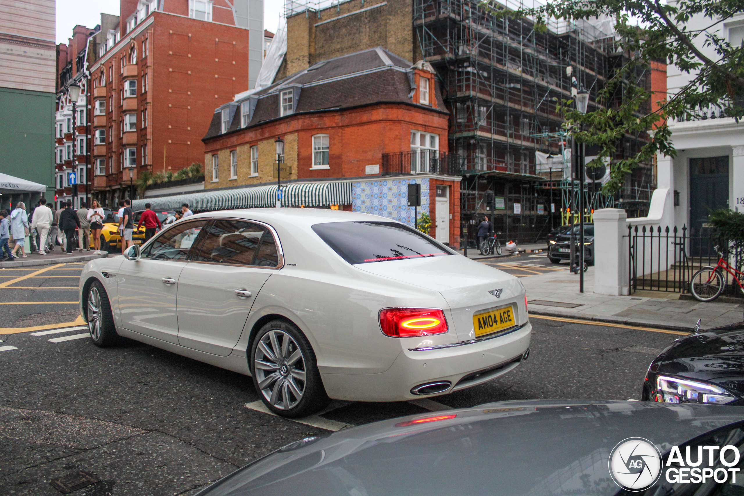 Bentley Flying Spur W12