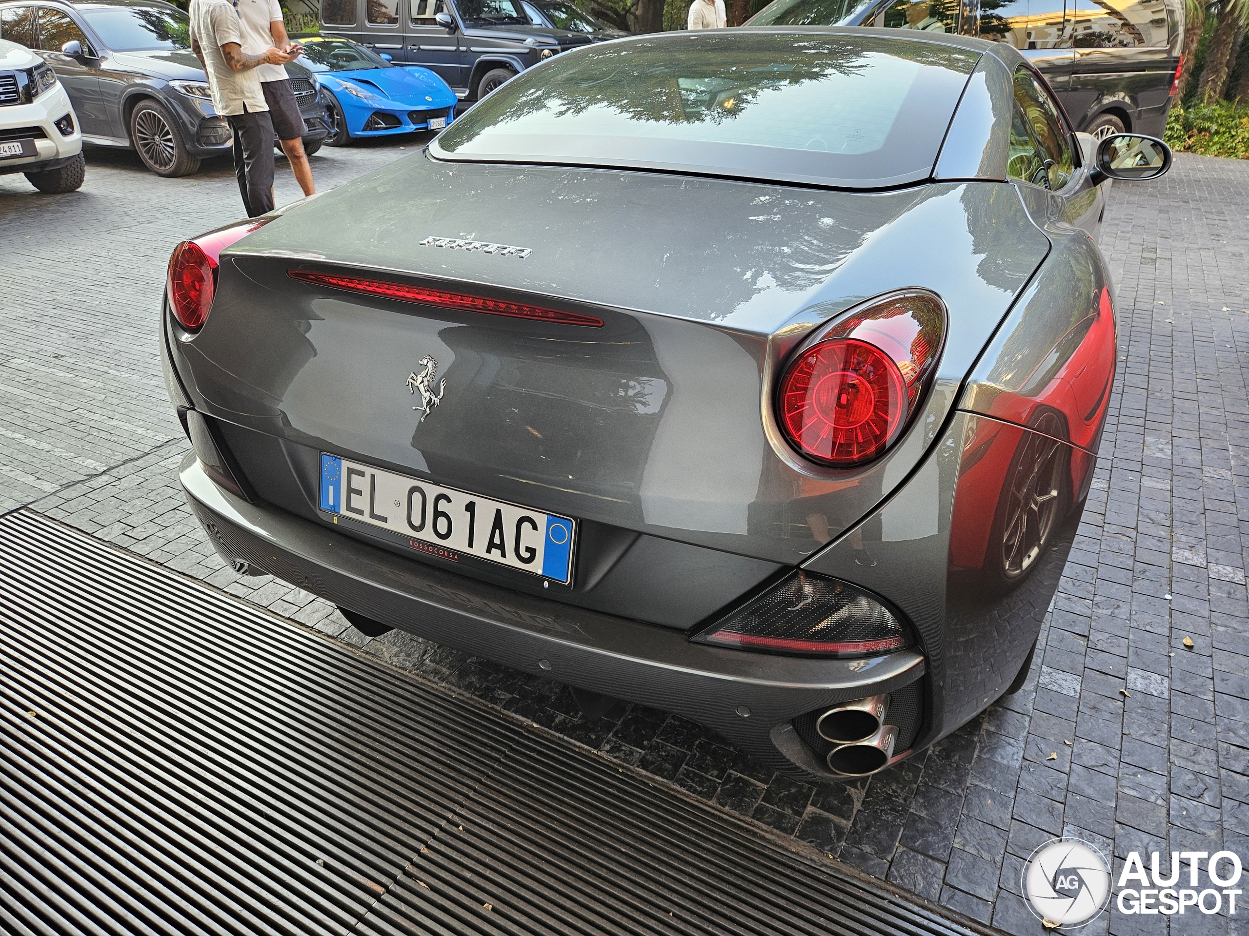 Ferrari California