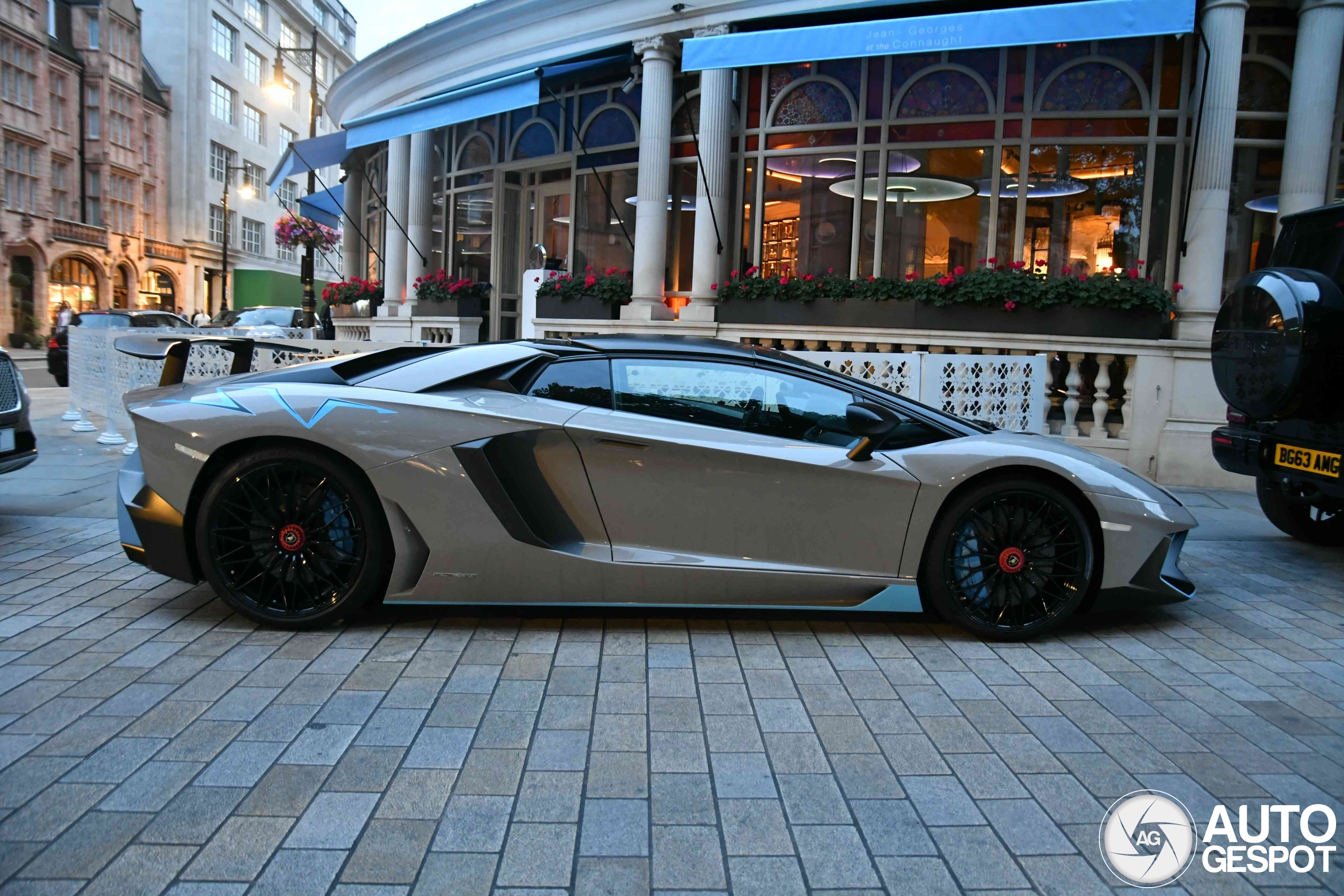 Lamborghini Aventador LP750-4 SuperVeloce Roadster