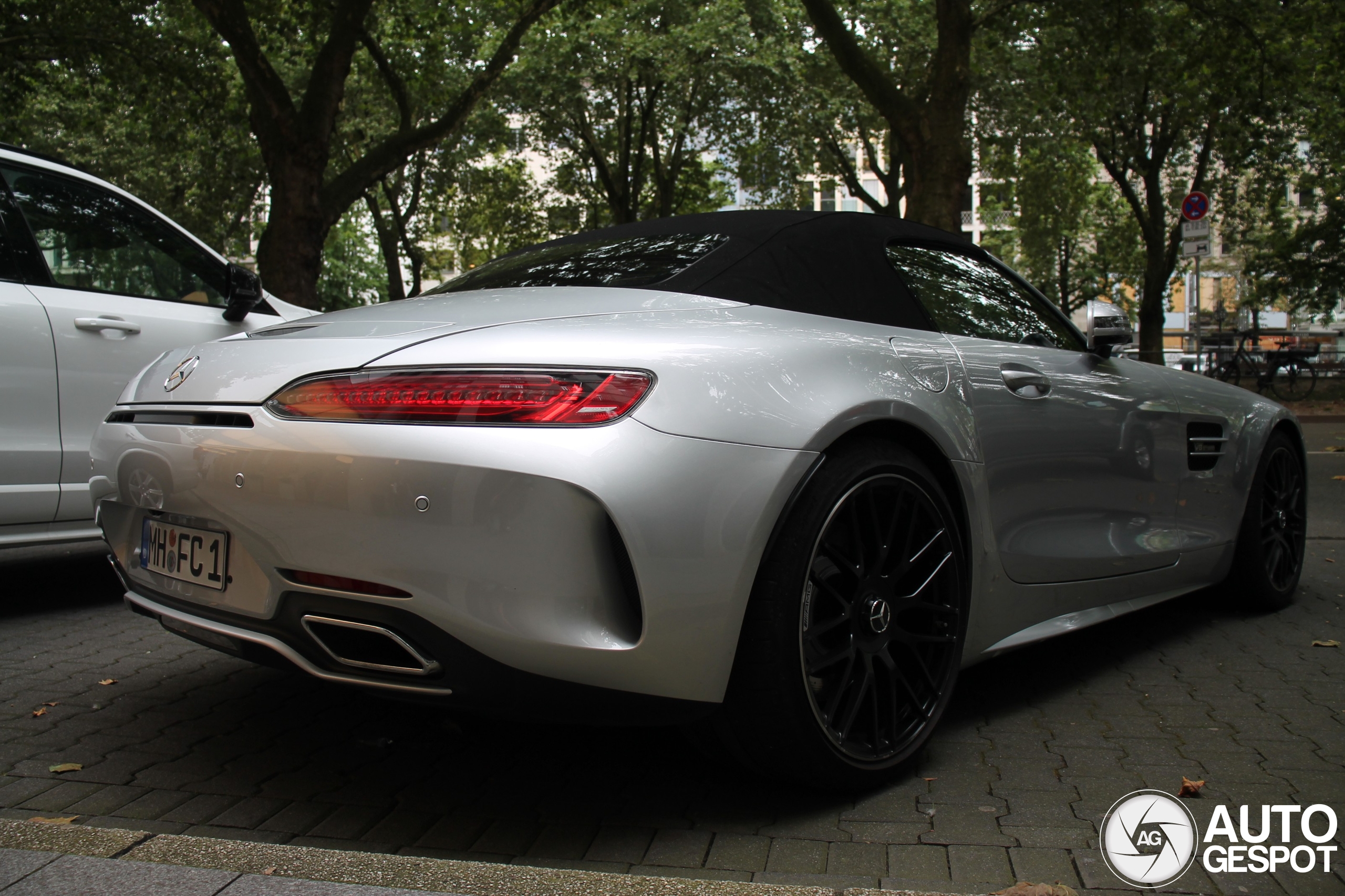 Mercedes-AMG GT C Roadster R190