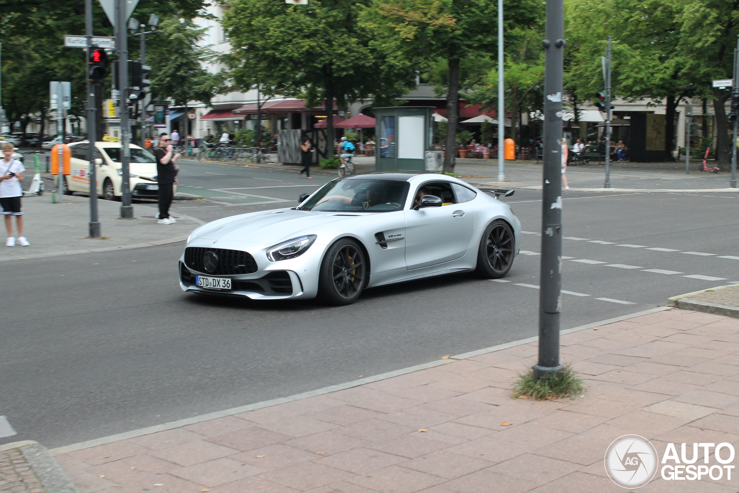 Mercedes-AMG GT R C190