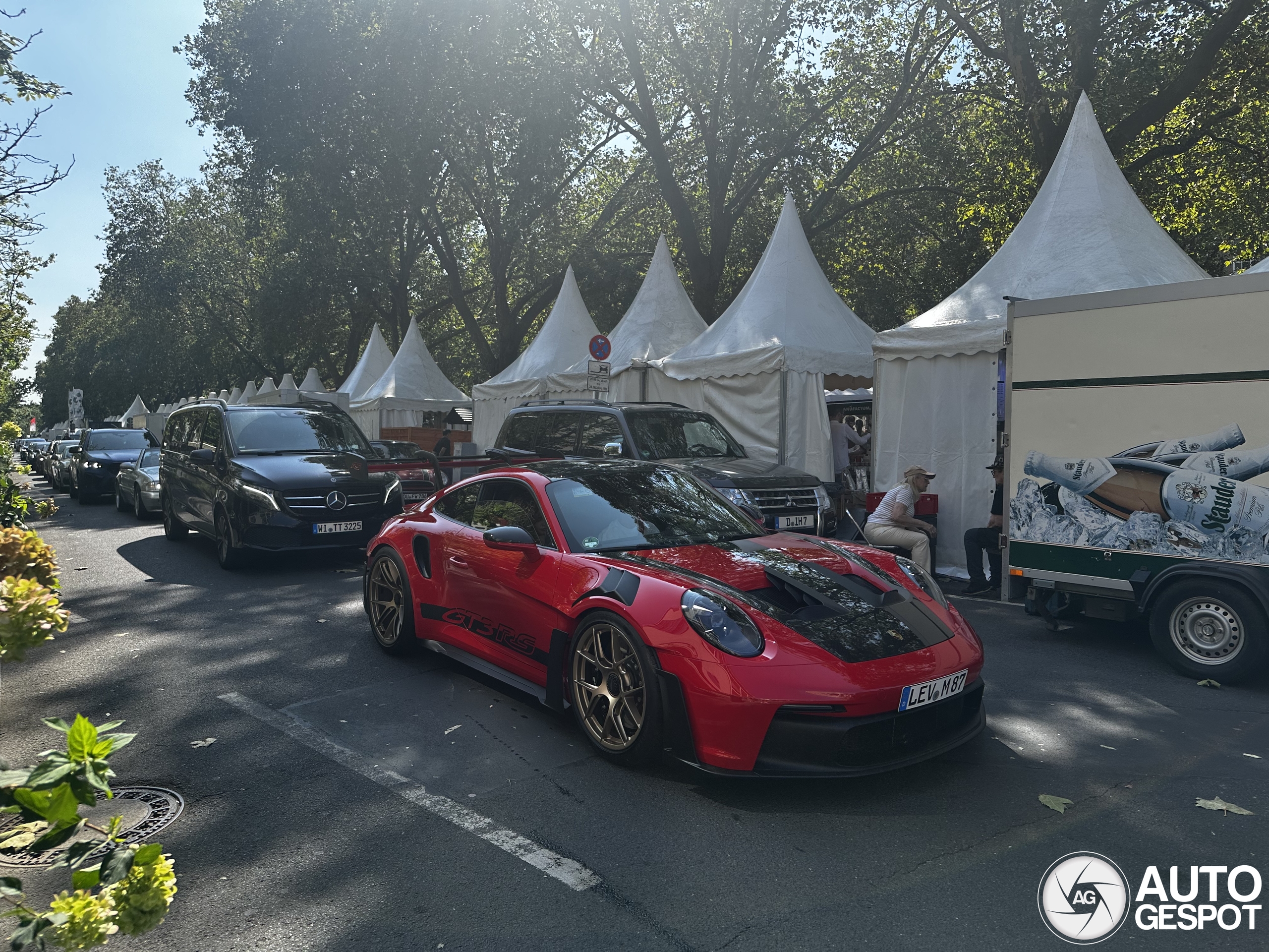 Porsche 992 GT3 RS Weissach Package