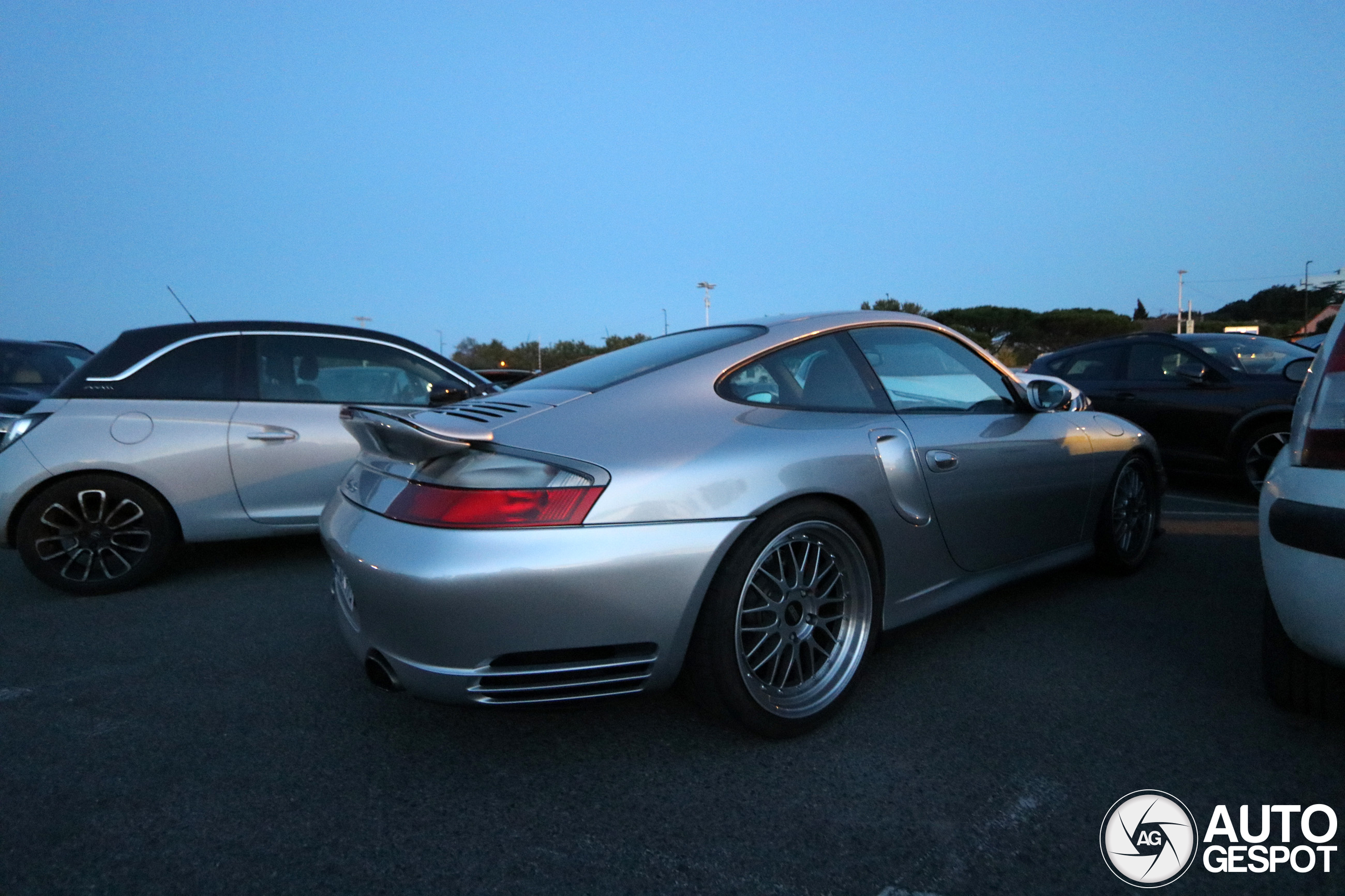 Porsche 996 Turbo