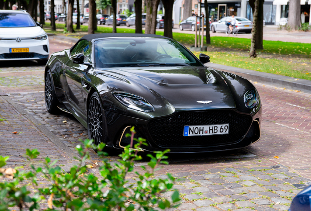 Aston Martin DBS 770 Ultimate Volante