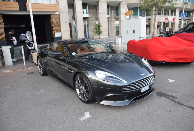 Aston Martin Vanquish 2013