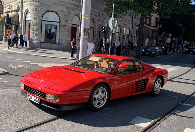 Ferrari Testarossa Monospecchio