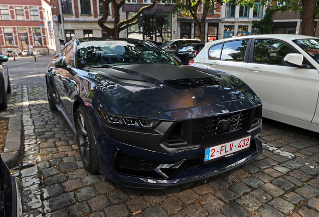 Ford Mustang Dark Horse 2024