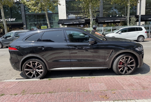 Jaguar F-PACE SVR 2021