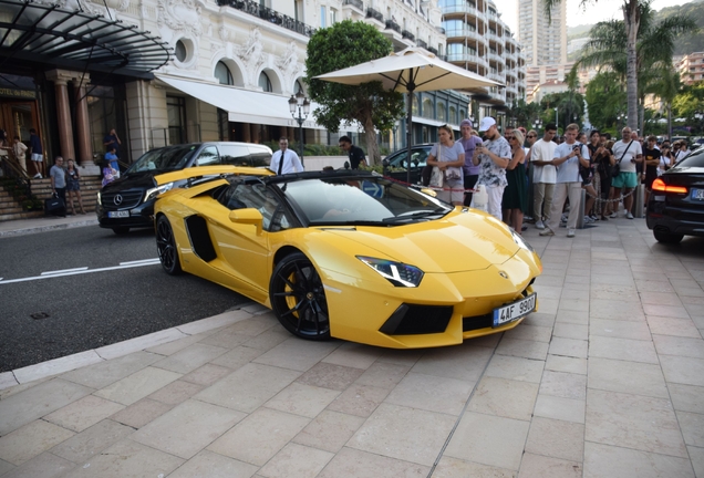 Lamborghini Aventador LP700-4 Roadster