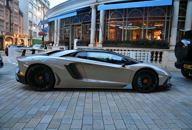 Lamborghini Aventador LP750-4 SuperVeloce Roadster