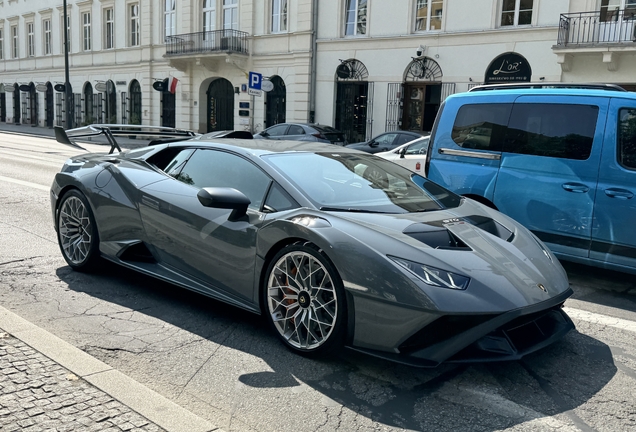 Lamborghini Huracán LP640-2 STO