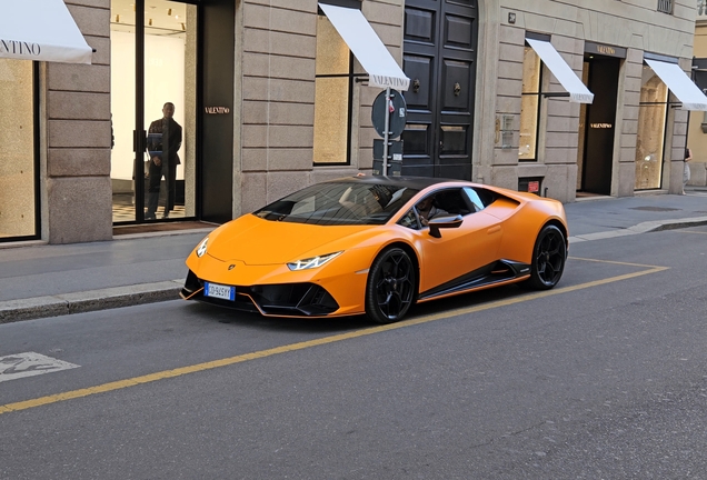 Lamborghini Huracán LP640-4 EVO