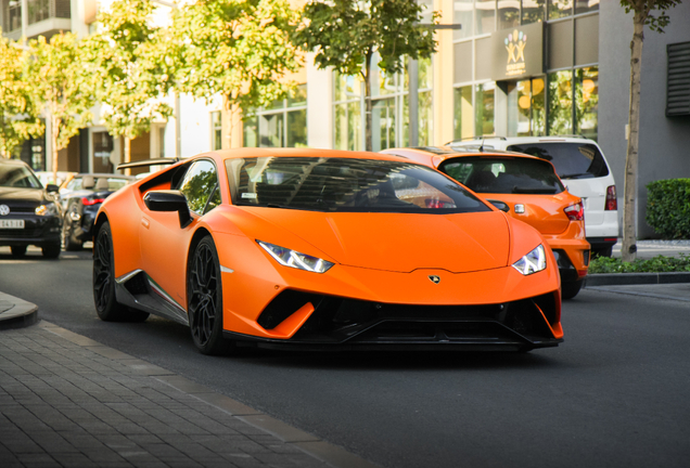 Lamborghini Huracán LP640-4 Performante