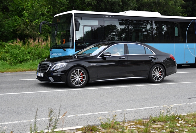 Mercedes-Benz S 63 AMG V222