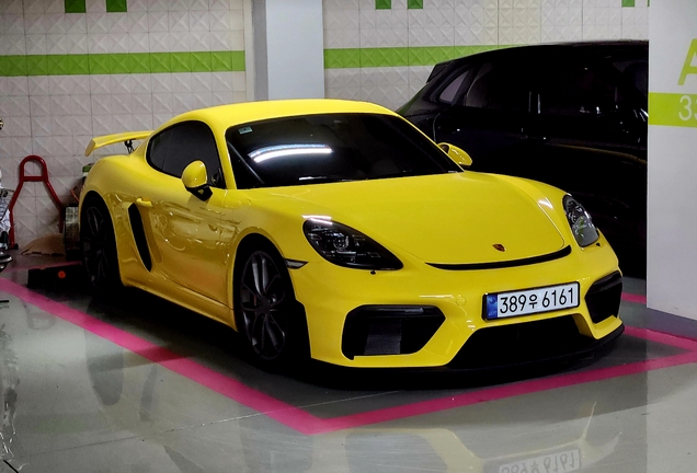 Porsche 718 Cayman GT4