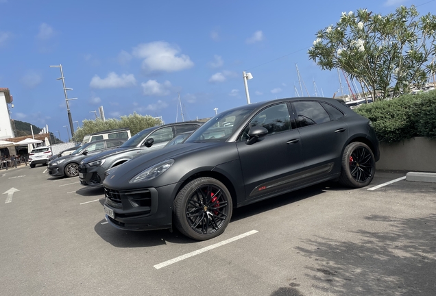 Porsche 95B Macan GTS MkIII