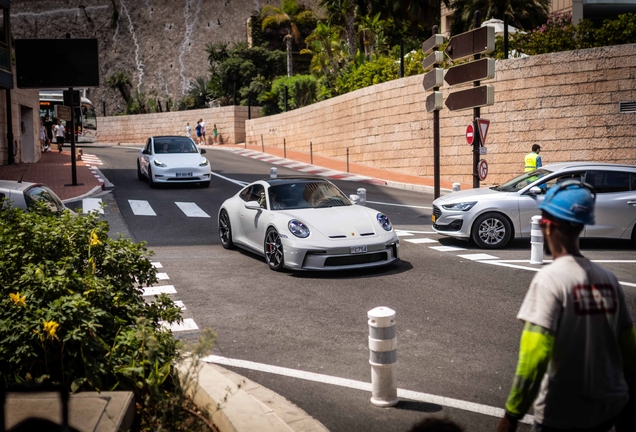 Porsche 992 GT3 Touring