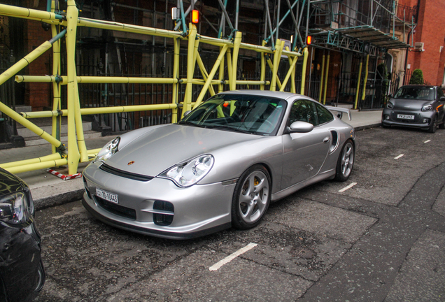 Porsche 996 GT2