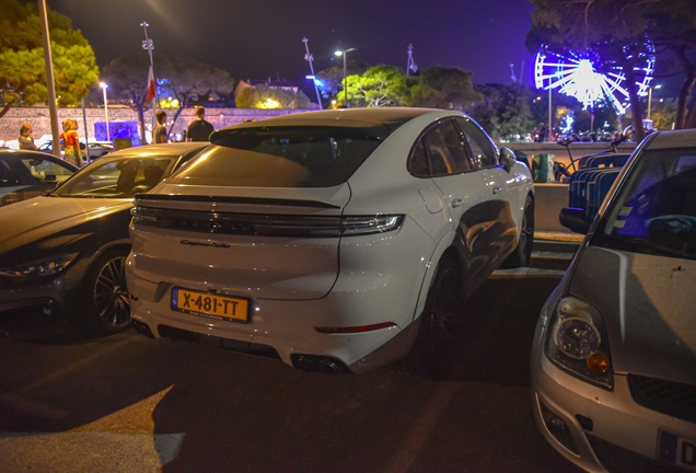 Porsche Cayenne Coupé Turbo E-Hybrid