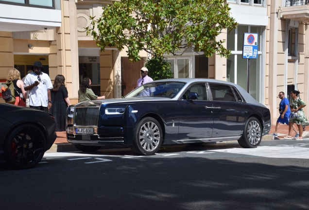 Rolls-Royce Phantom VIII EWB