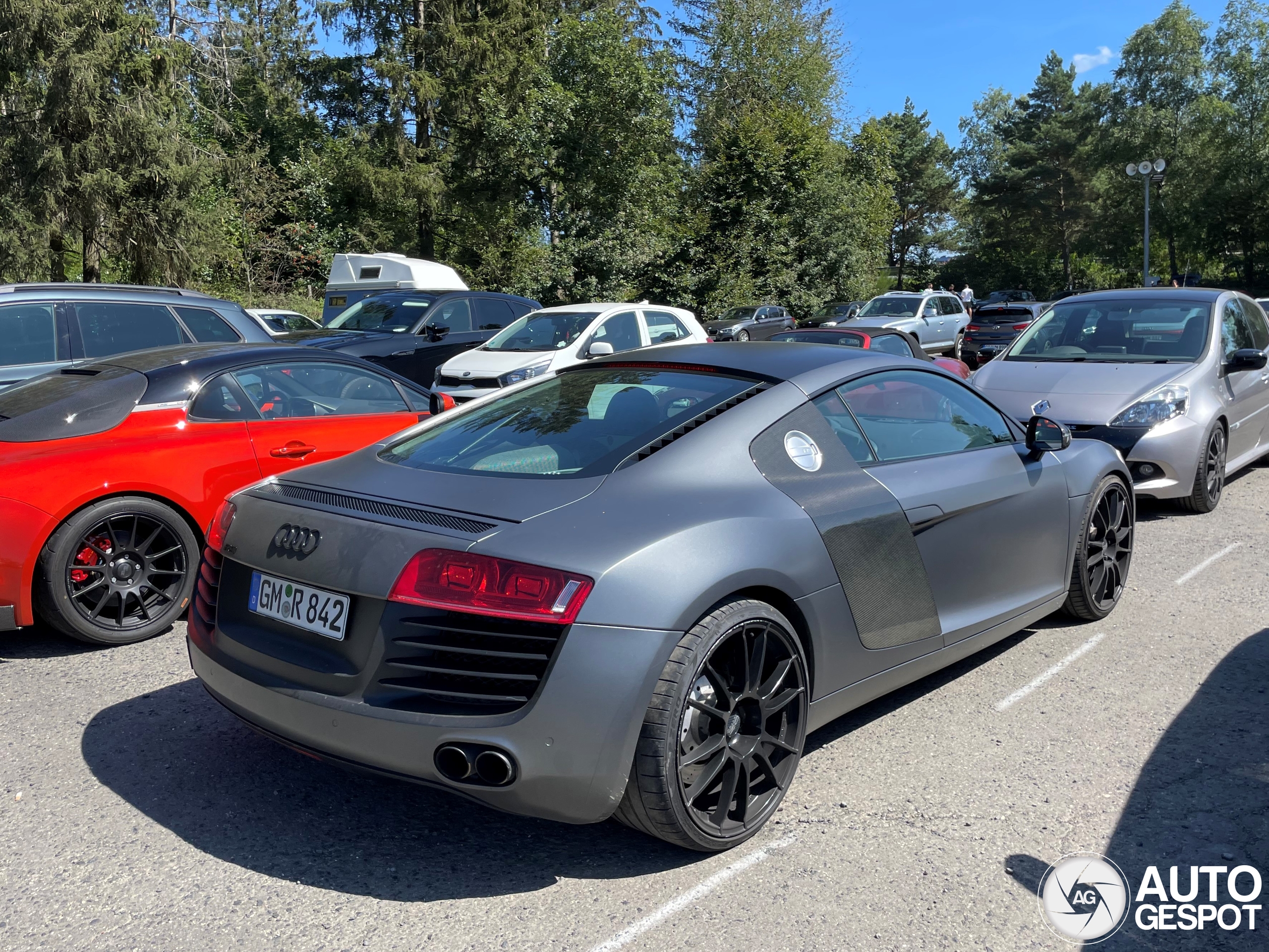 Audi R8