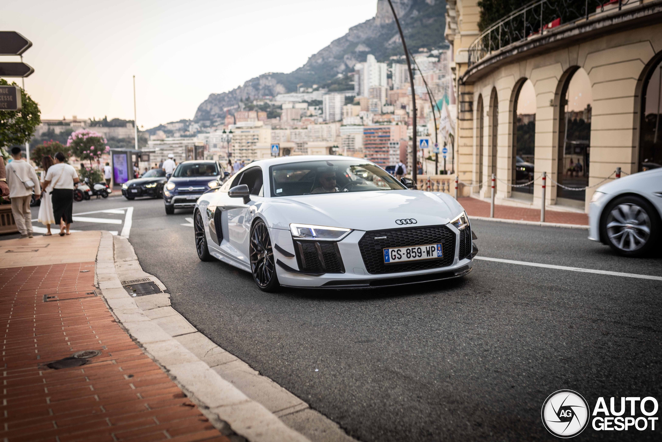 Audi R8 V10 Plus 2015