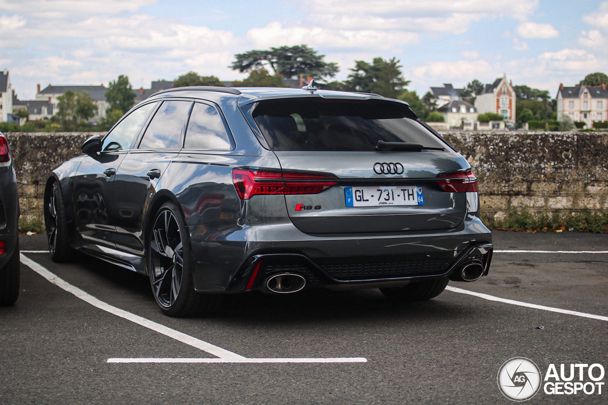 Audi RS6 Avant C8