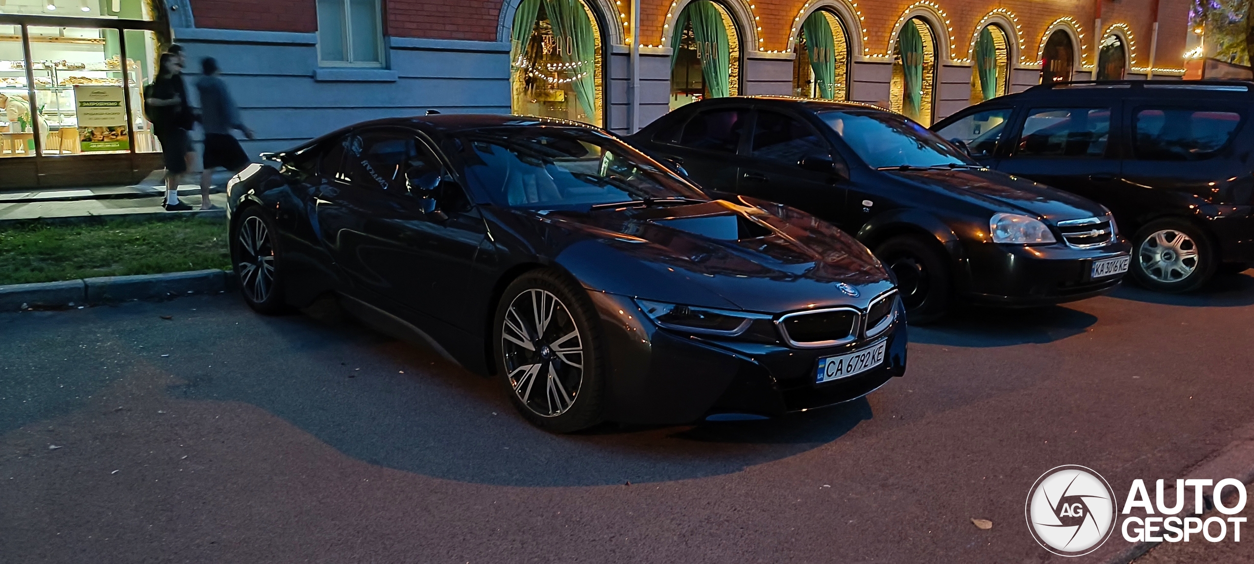 BMW i8