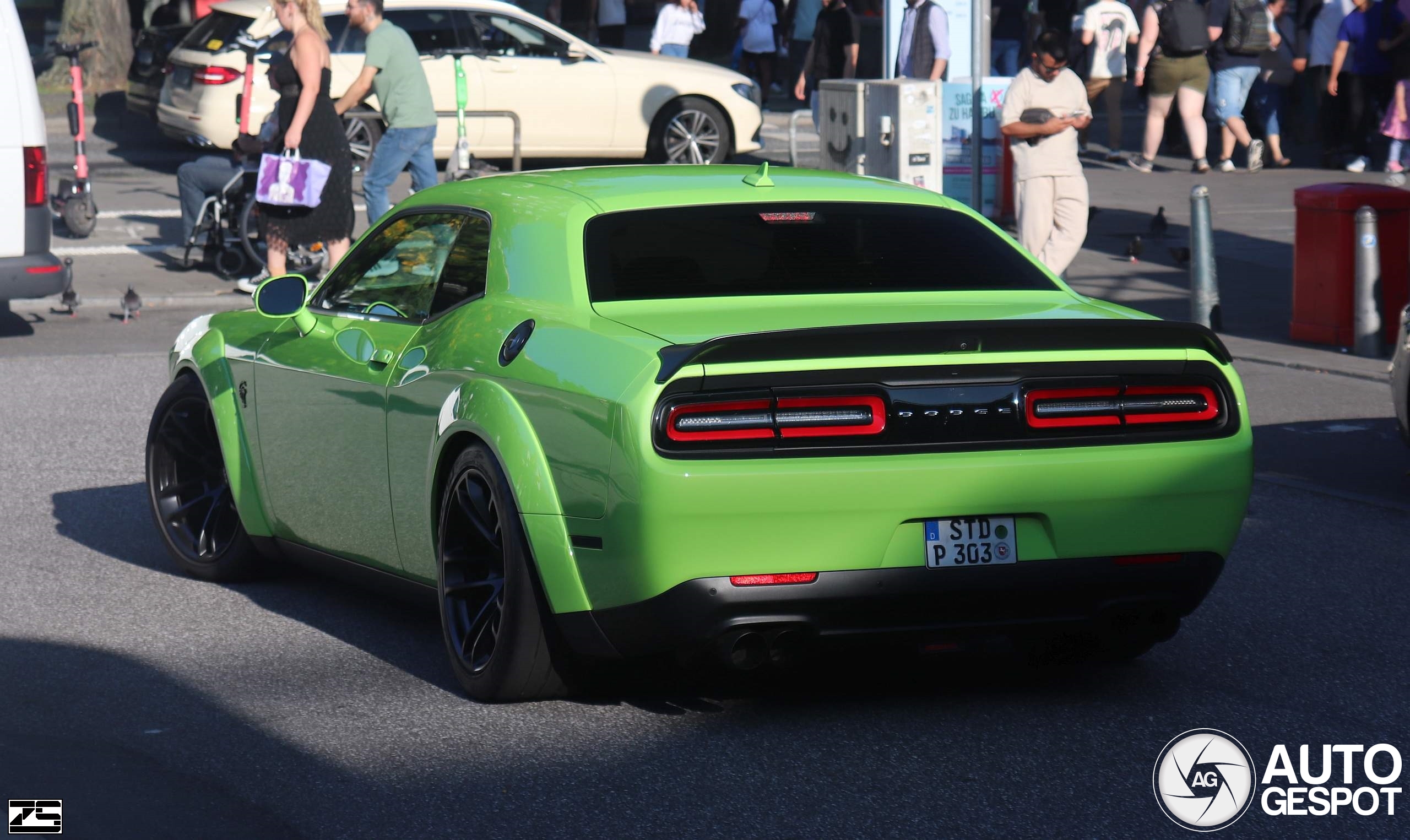 Dodge Challenger SRT Hellcat Widebody