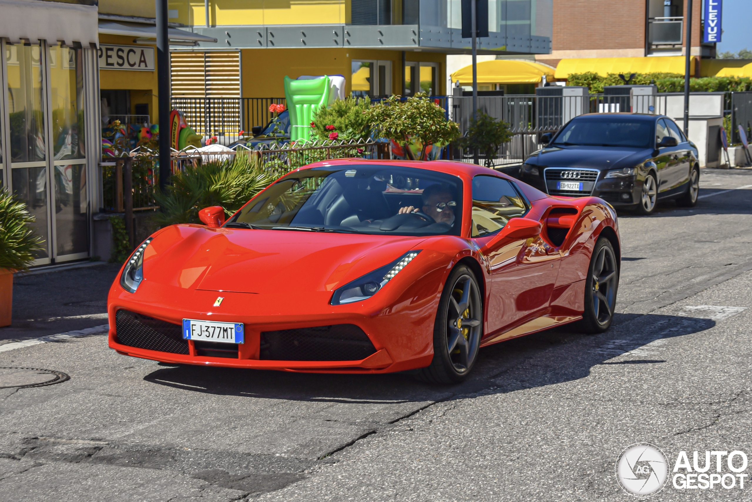 Ferrari 488 Spider