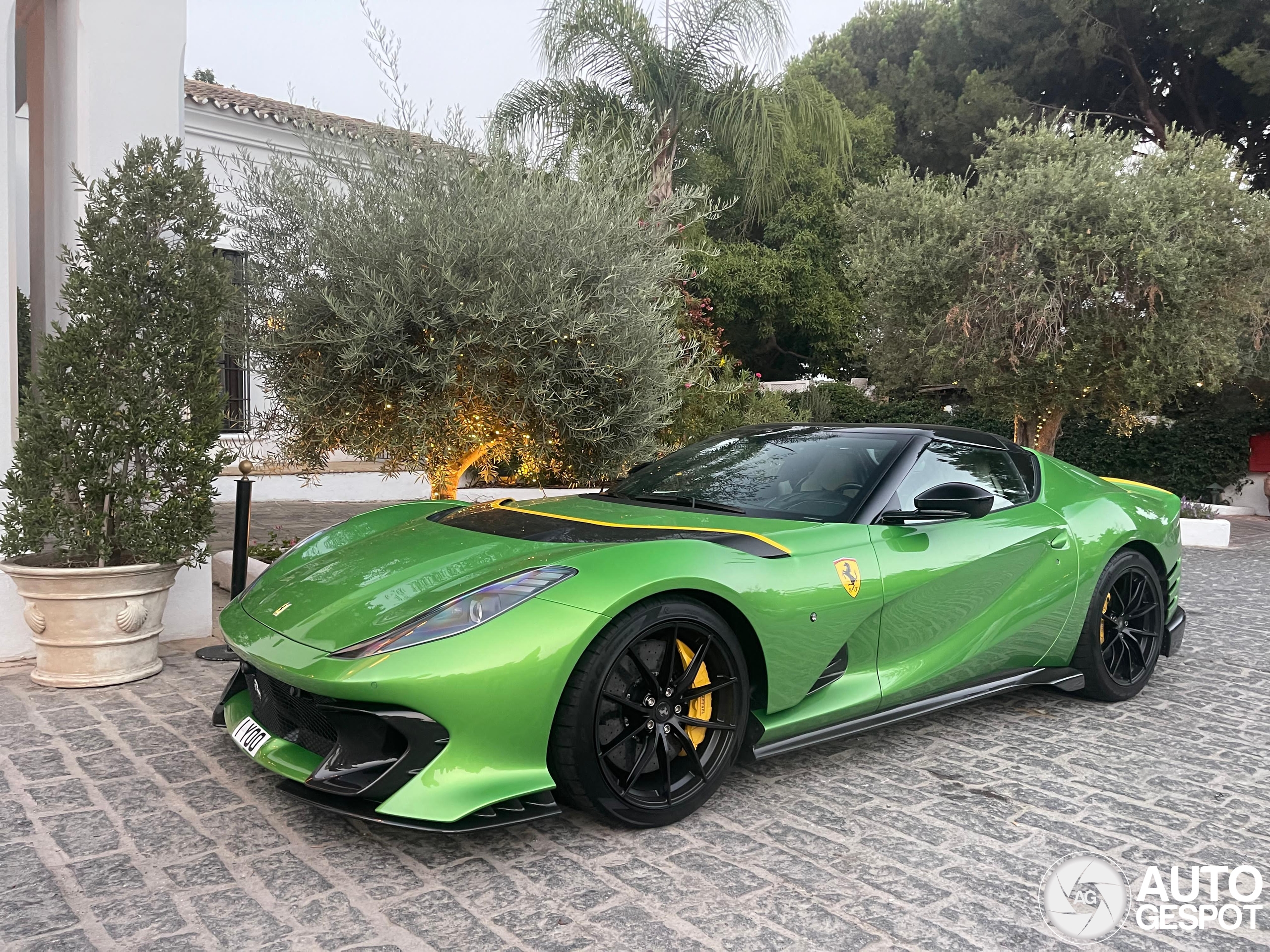 Ferrari 812 Competizione A