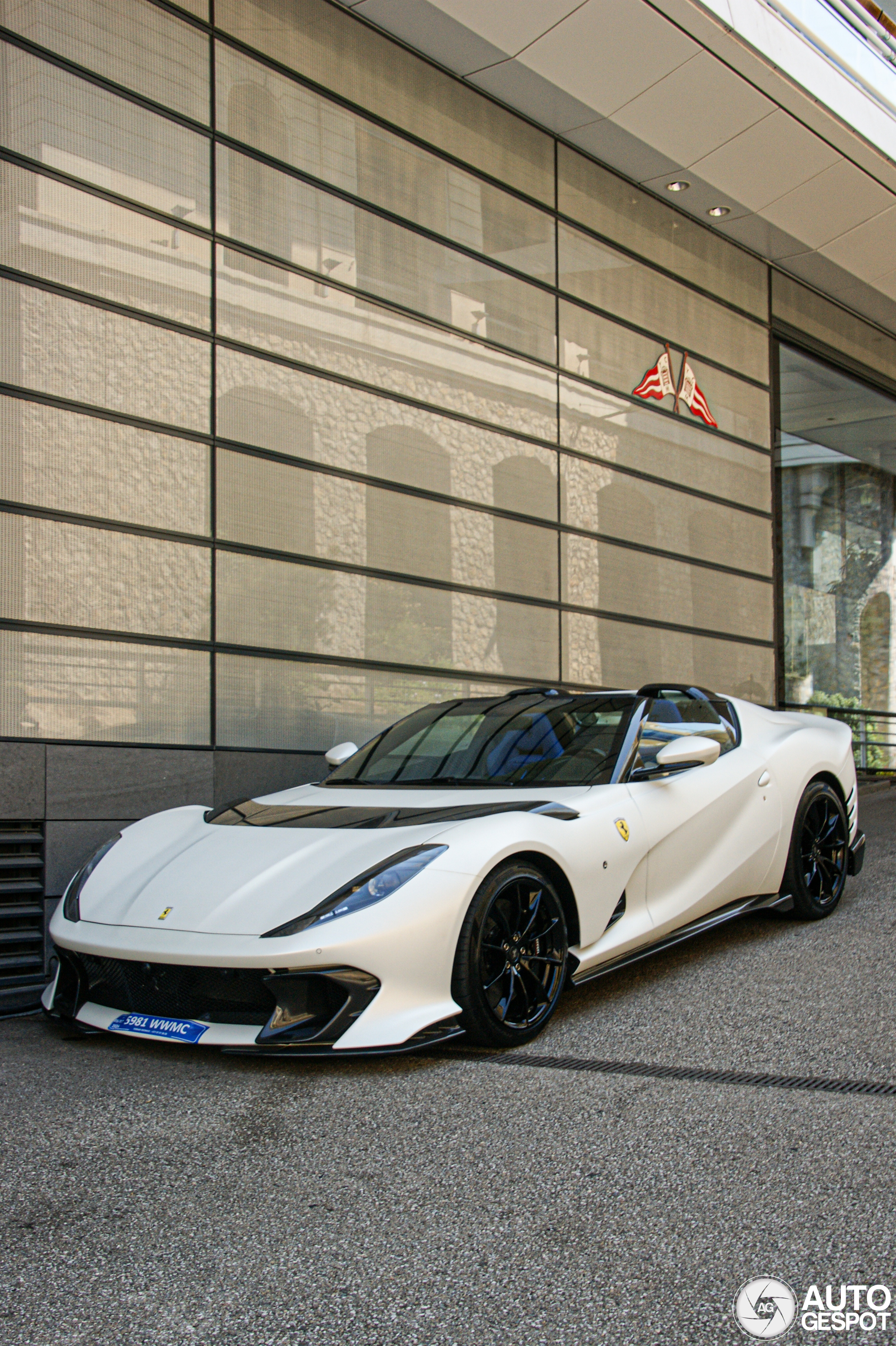 Ferrari 812 Competizione A