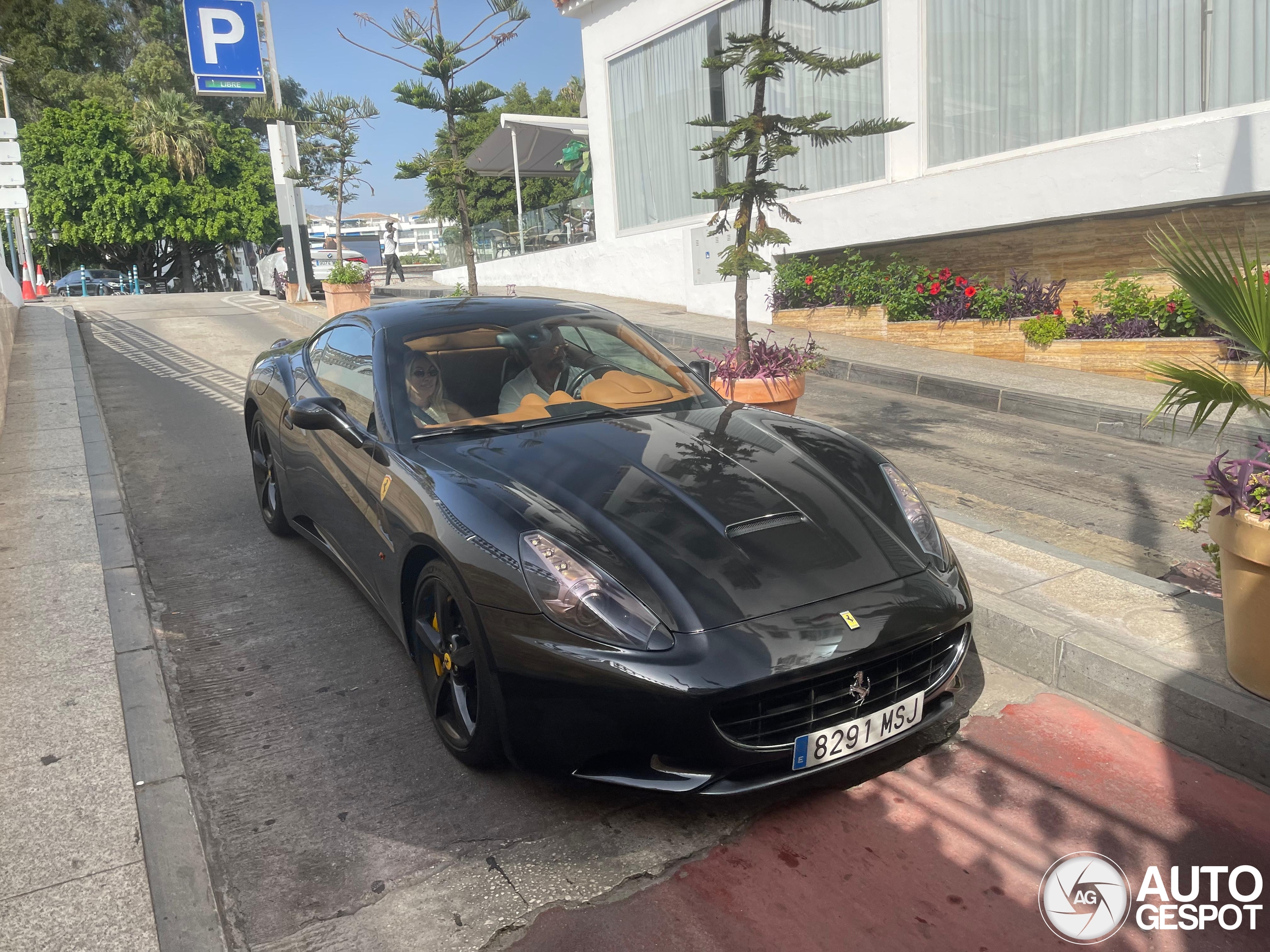 Ferrari California