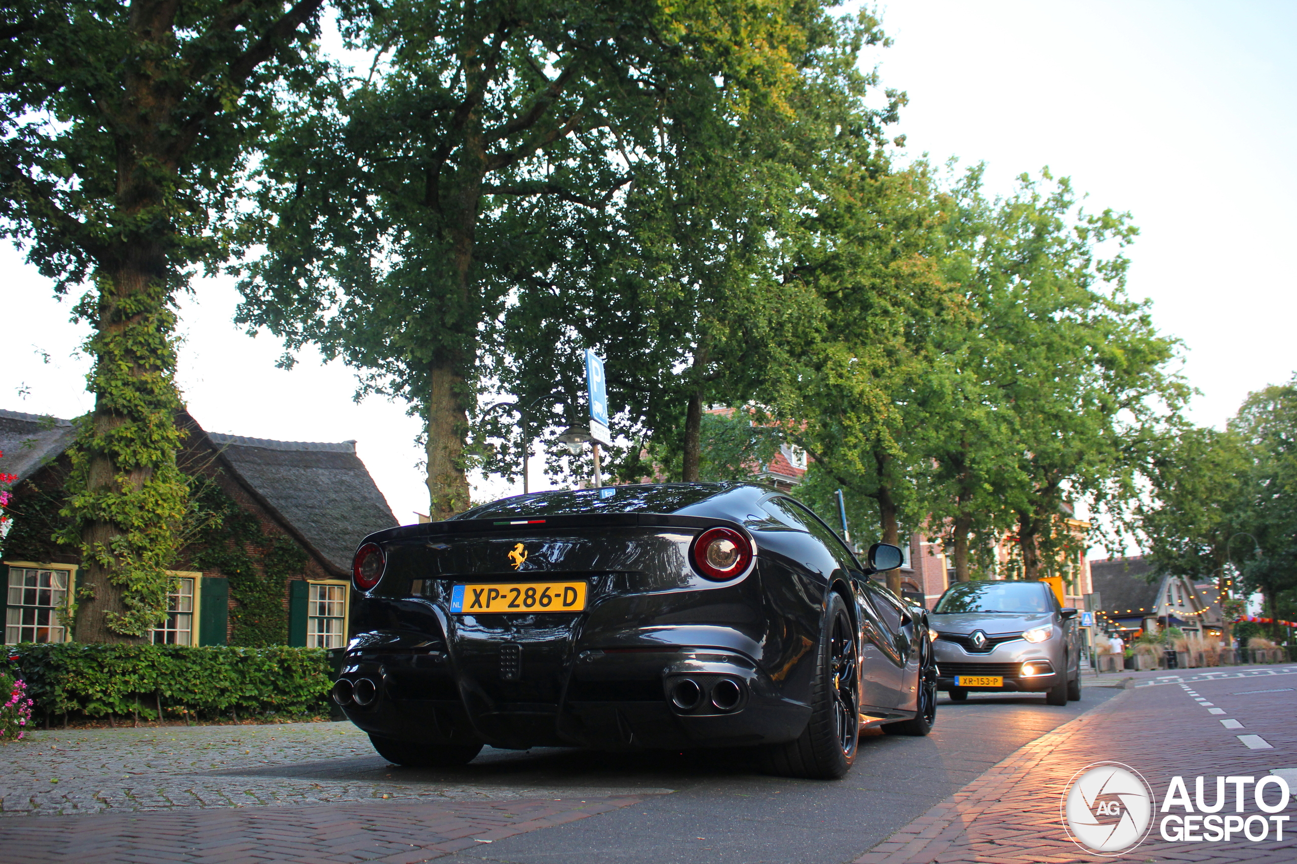 Ferrari F12berlinetta