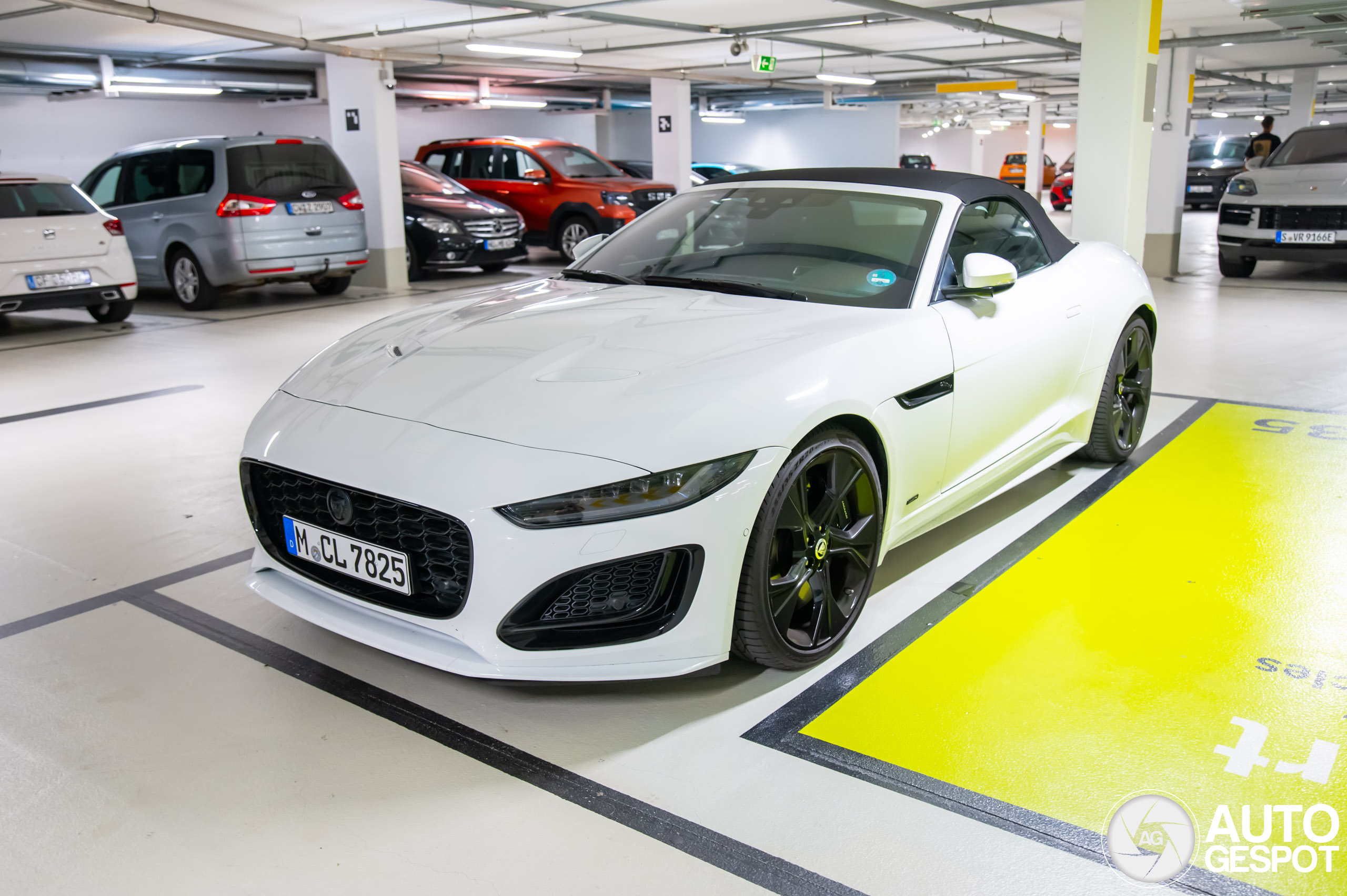 Jaguar F-TYPE P450 Convertible 2020