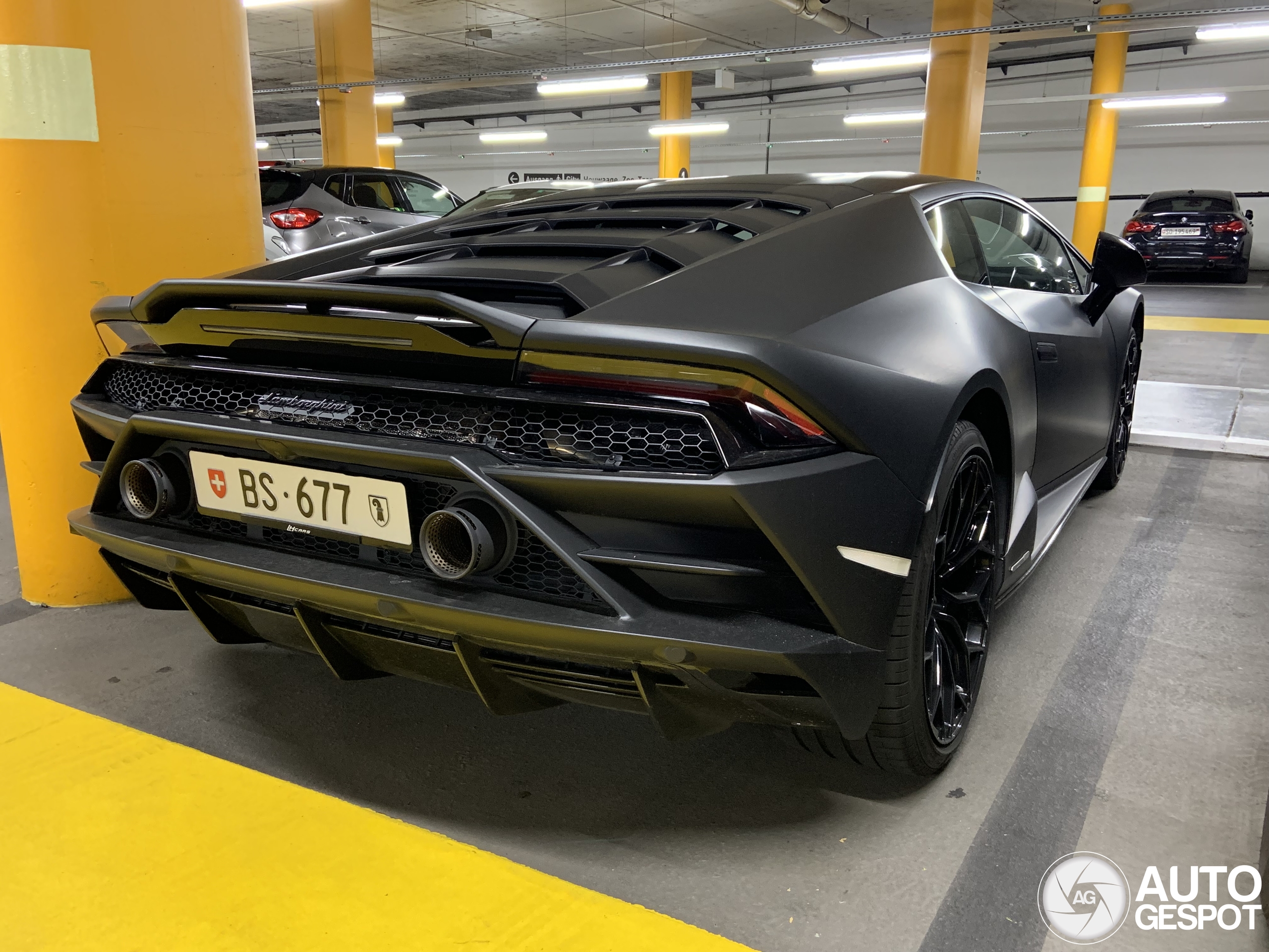 Lamborghini Huracán LP640-4 EVO